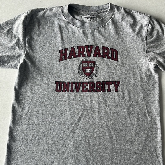 Harvard Short Sleeve T-Shirt - Picture 2 of 5